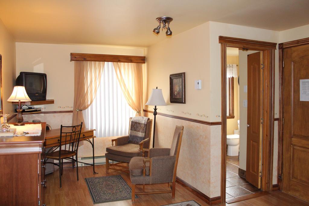 La Maison Dufour & Bouchard Bed and Breakfast La Malbaie Eksteriør billede